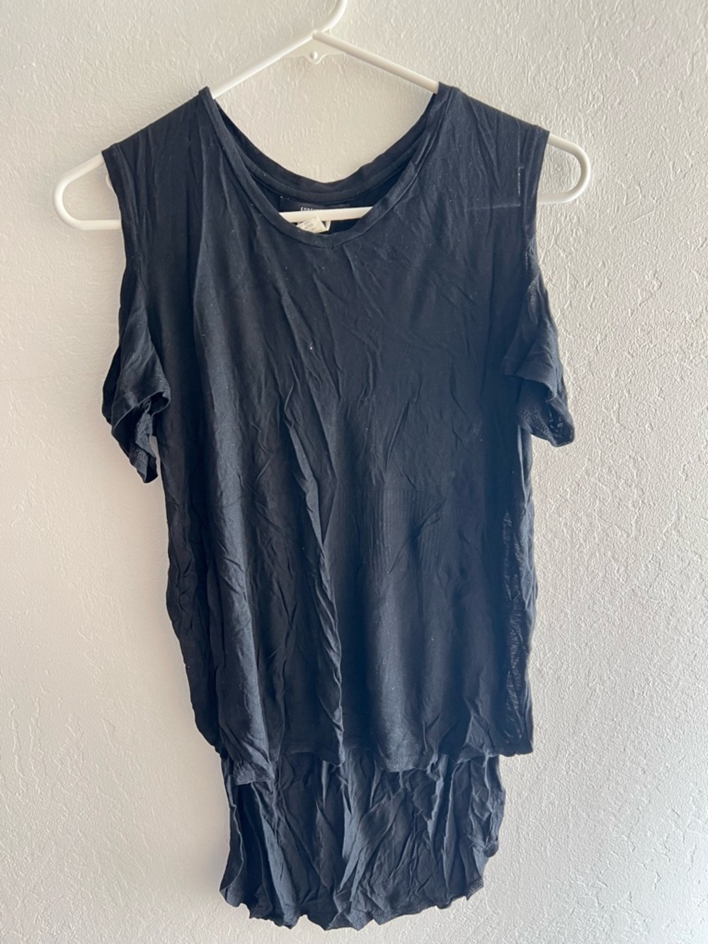 Forever 21 Black Cold-Shoulder Back Cutout Side Slit Short Sleeve Top
